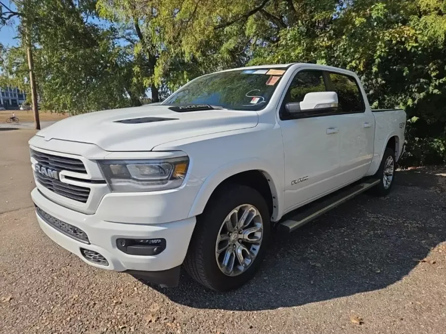 2022 Ram 1500 Laramie photo 1