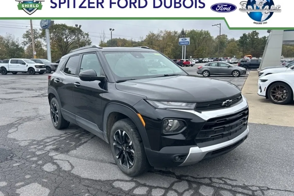 2022 Chevrolet Trailblazer LT photo 1