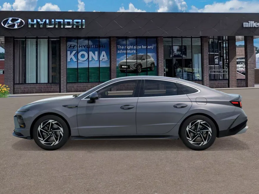 2026 Hyundai Sonata SEL Sport photo 1