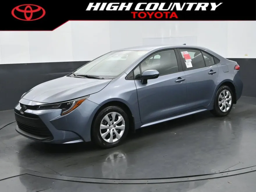 2026 Toyota Corolla LE photo 1