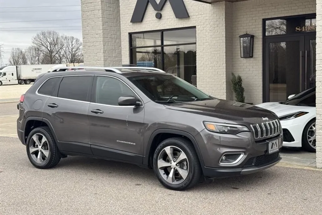 2019 Jeep Cherokee Limited photo 1