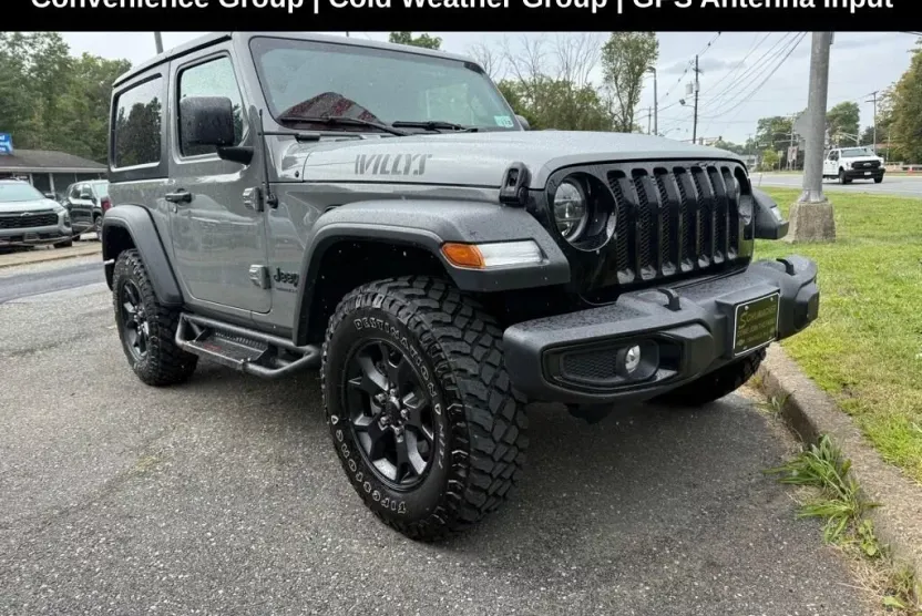 2021 Jeep Wrangler Willys photo 1