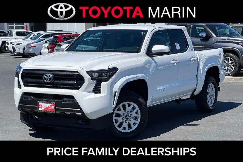 2025 Toyota Tacoma SR5 Double Cab photo 1