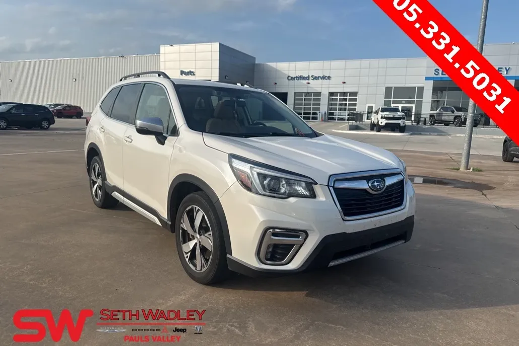 2020 Subaru Forester Touring photo 1