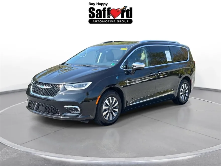 2021 Chrysler Pacifica Hybrid Limited photo 1