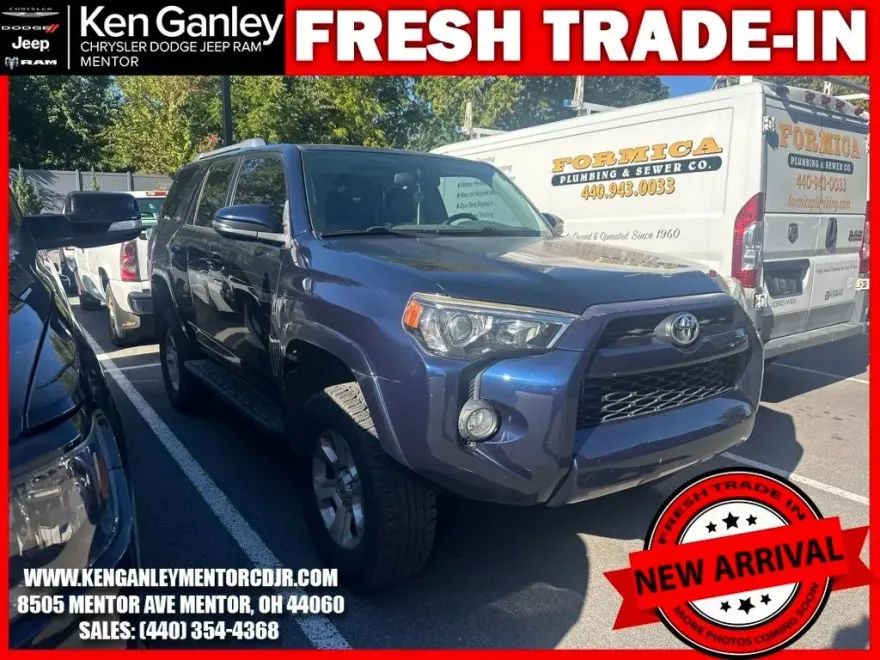 2015 Toyota 4Runner SR5 Premium photo 1