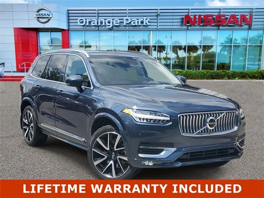 2024 Volvo XC90 Plus photo 1