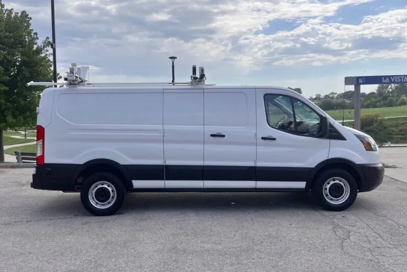 2019 Ford Transit Cargo Van Passenger photo 1