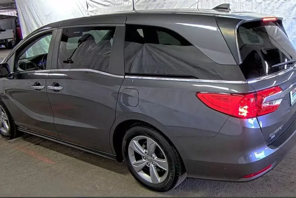 2020 Honda Odyssey EX-L photo 1