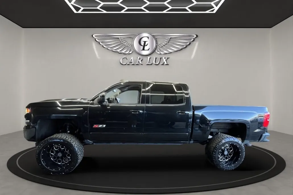 2016 Chevrolet Silverado 1500 LTZ photo 1