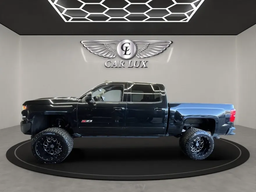 2016 Chevrolet Silverado 1500 LTZ photo 1