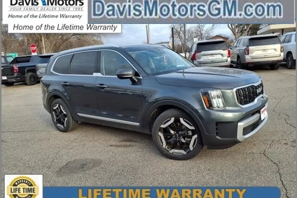 2023 Kia Telluride EX photo 1