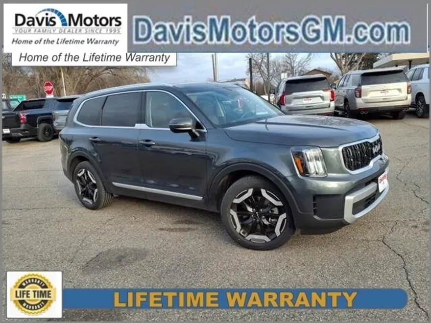 2023 Kia Telluride EX photo 1