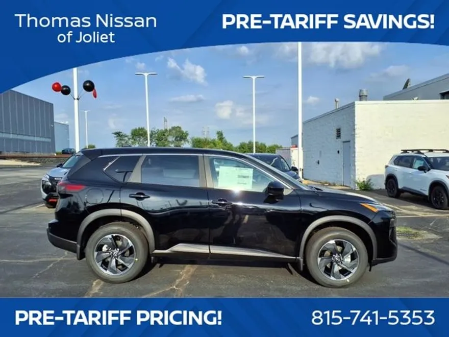 2026 Nissan Rogue SV photo 1