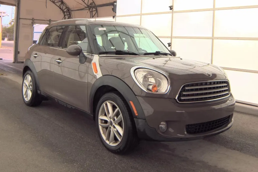 2012 Mini Countryman photo 1