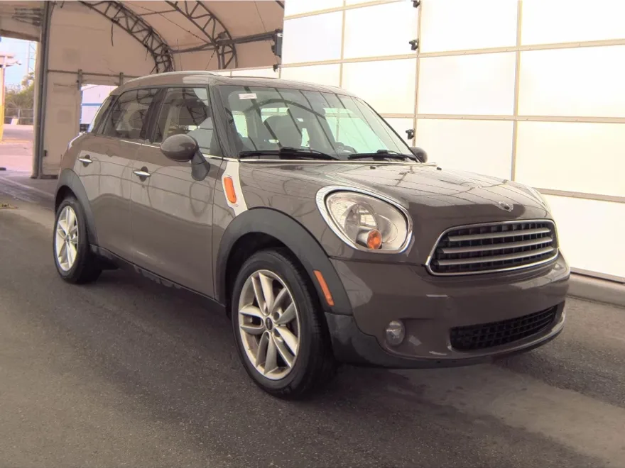 2012 Mini Countryman photo 1