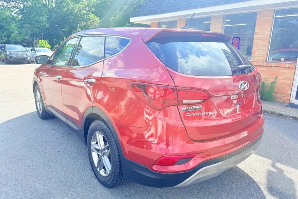 2018 Hyundai Santa Fe Sport Base photo 1