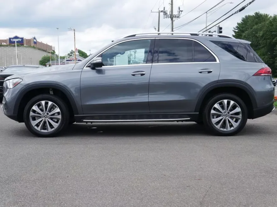 2022 Mercedes Benz GLE 350 4MATIC photo 1