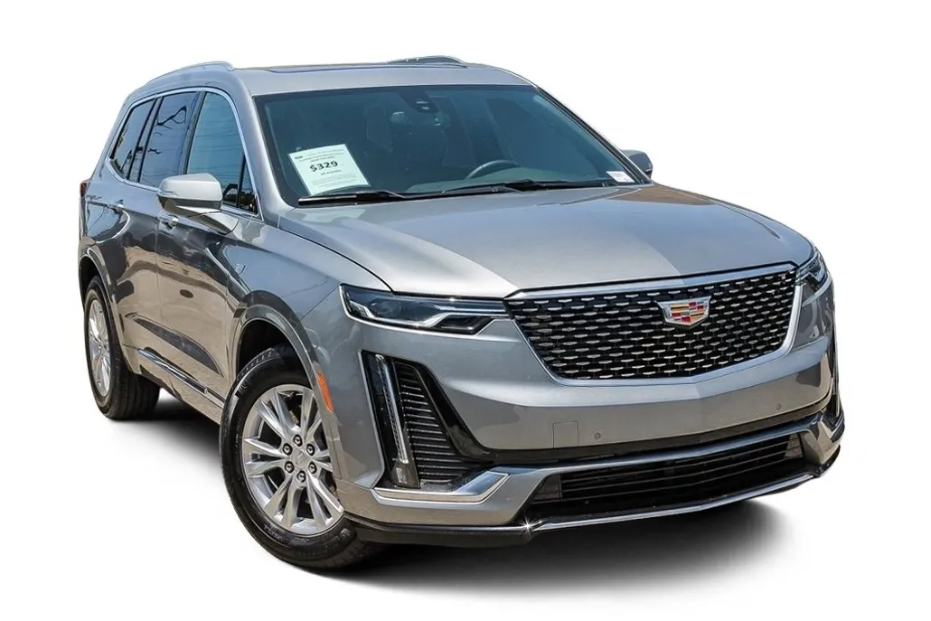 2025 Cadillac XT6 Luxury photo 1