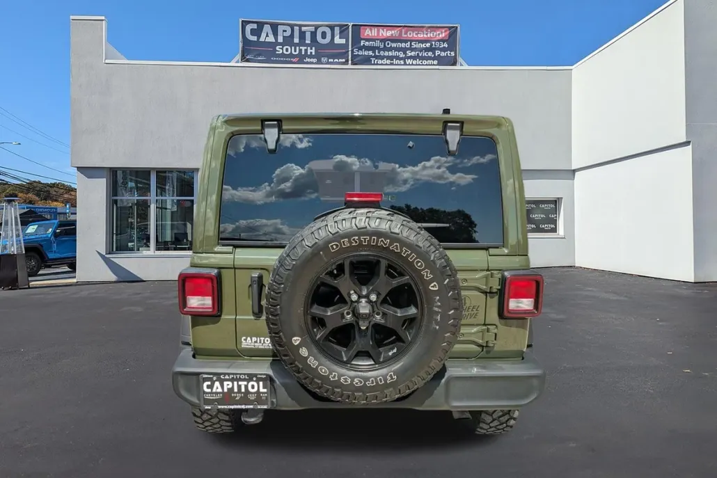 2022 Jeep Wrangler Unlimited Sport photo 1