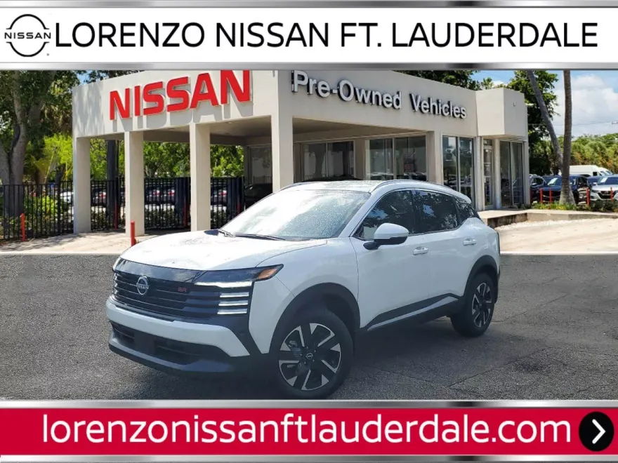 2025 Nissan Kicks SR photo 1
