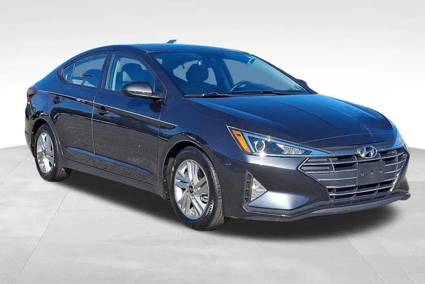 2020 Hyundai Elantra Value Edition photo 1