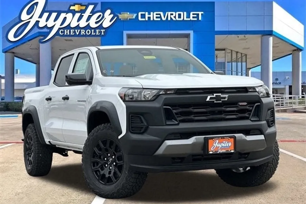 2025 Chevrolet Colorado Trail Boss photo 1