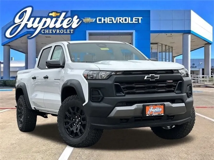 2025 Chevrolet Colorado Trail Boss photo 1