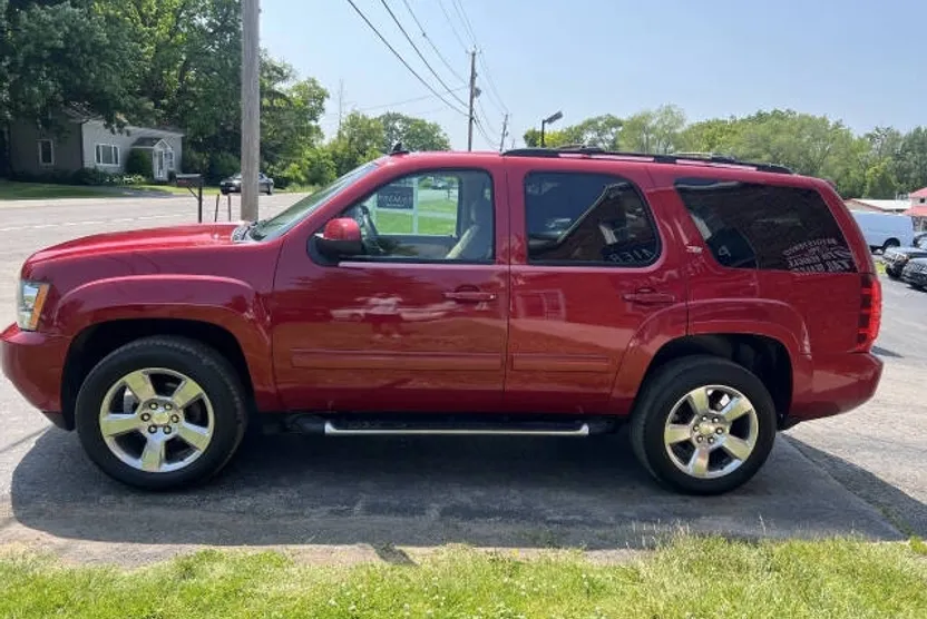 2013 Chevrolet Tahoe LT photo 1
