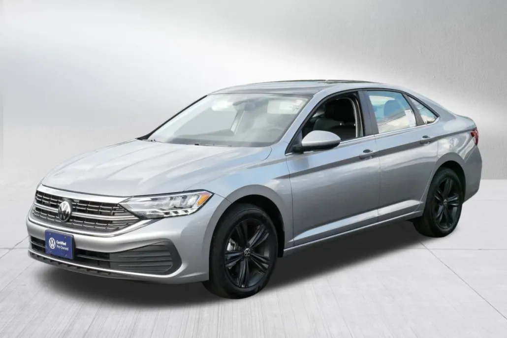 2024 Volkswagen Jetta SE photo 1