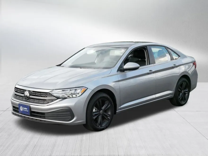 2024 Volkswagen Jetta SE photo 1