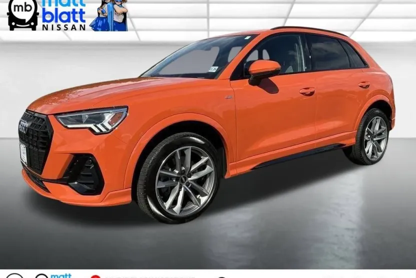 2024 Audi Q3 S line Premium Plus photo 1