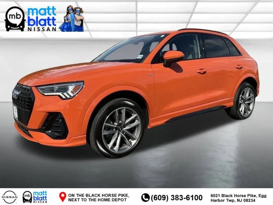 2024 Audi Q3 S line Premium Plus photo 1