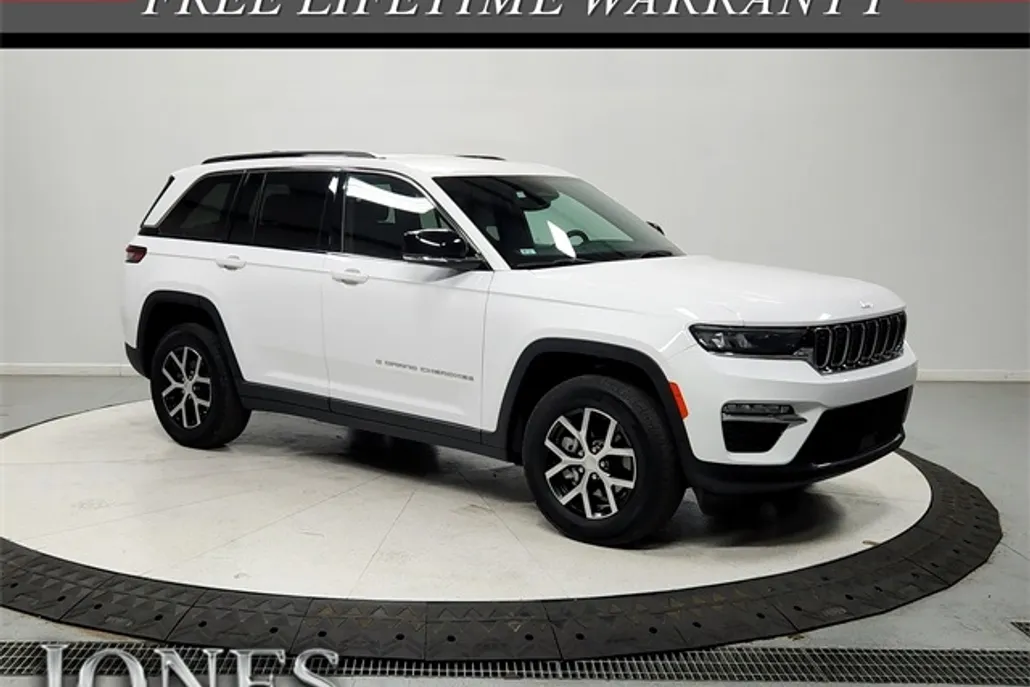 2024 Jeep Grand Cherokee Limited photo 1
