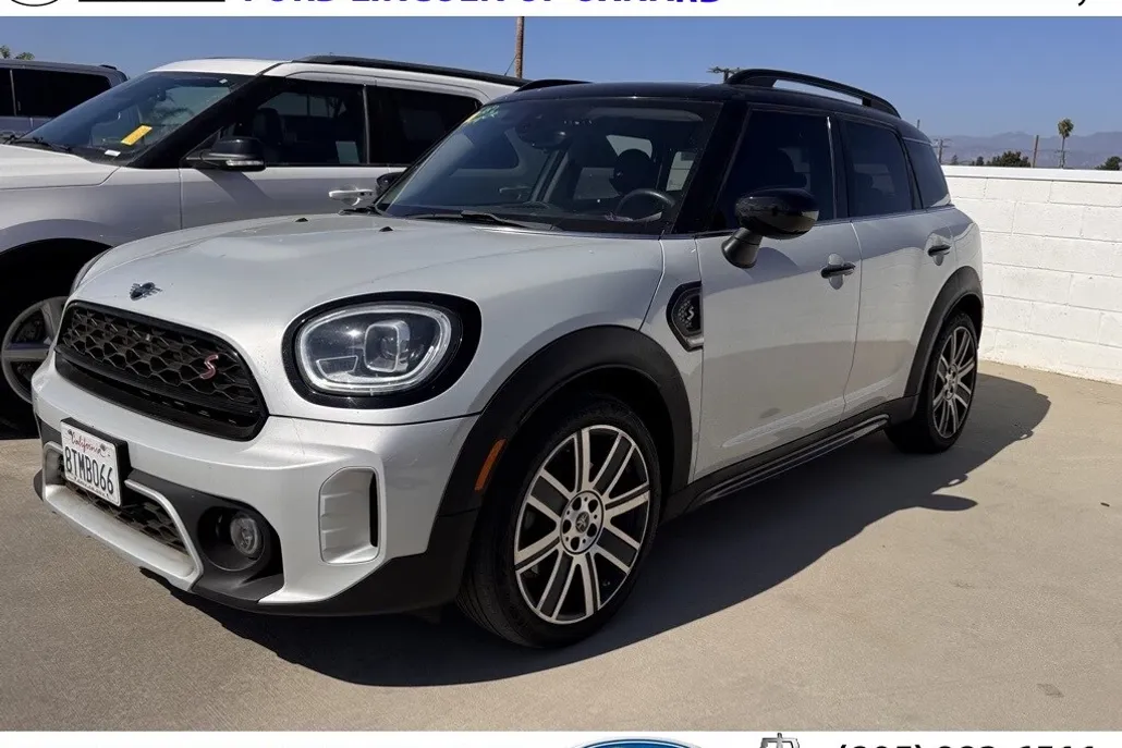 2021 Mini Countryman S photo 1