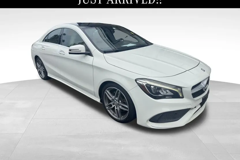 2017 Mercedes Benz CLA 250 photo 1