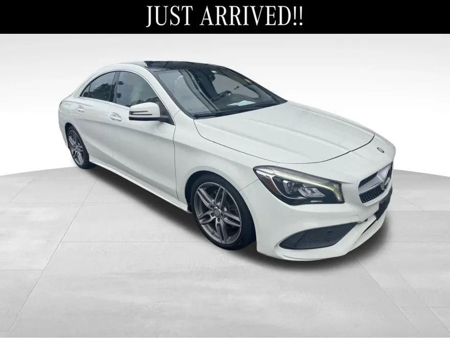 2017 Mercedes Benz CLA 250 photo 1
