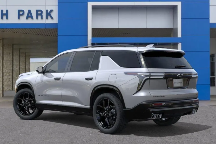 2026 Chevrolet Traverse RS photo 1