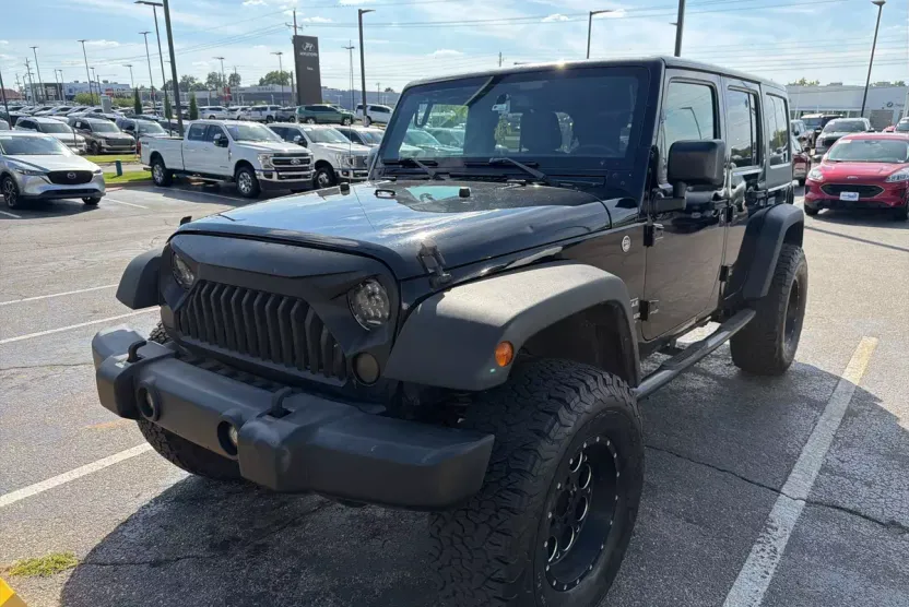 2016 Jeep Wrangler Unlimited Sport photo 1