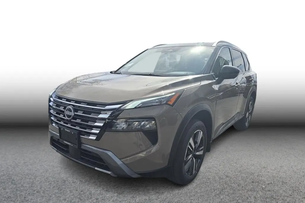 2025 Nissan Rogue SL photo 1