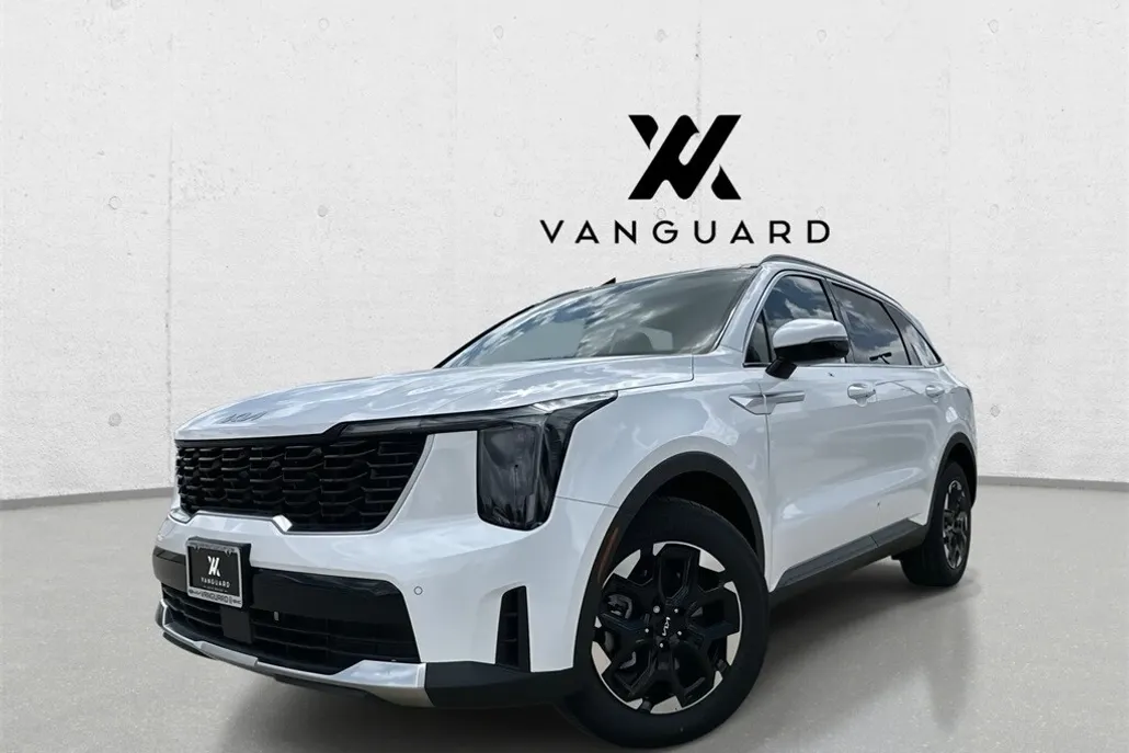 2025 Kia Sorento S photo 1