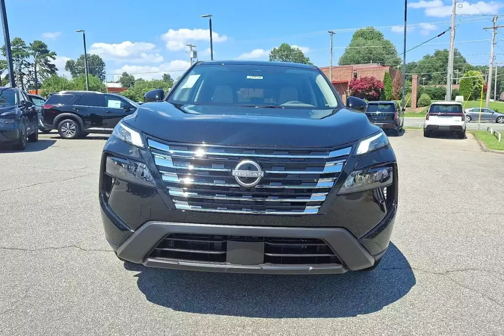 2025 Nissan Rogue SV photo 1