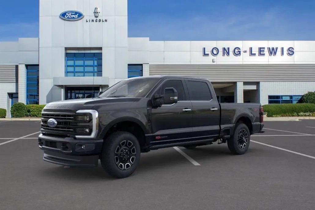 2025 Ford F-250 Platinum photo 1