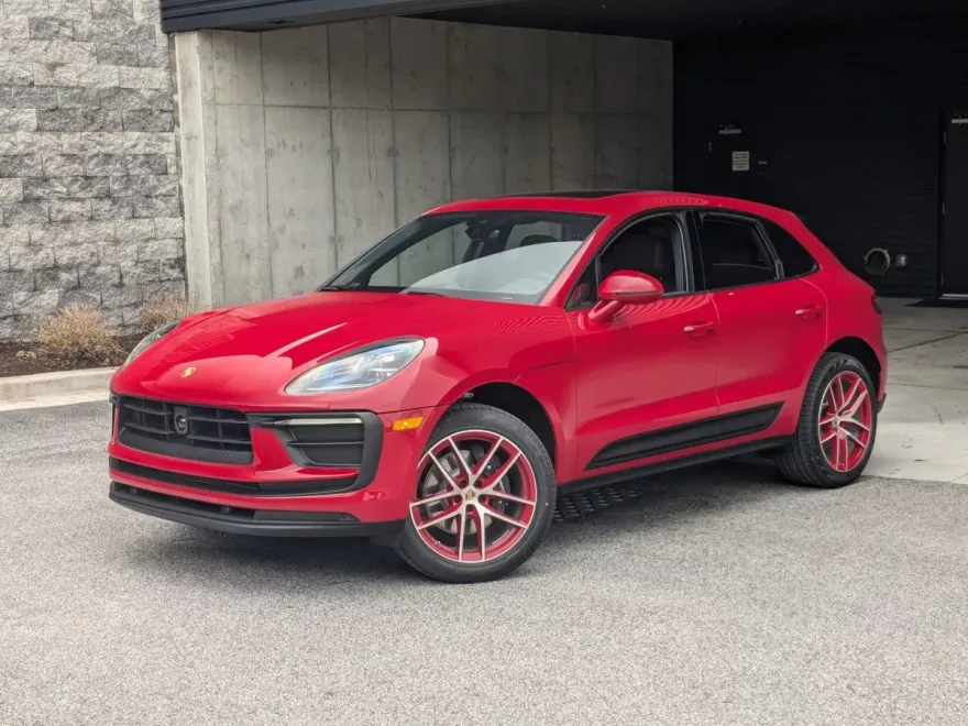 2025 Porsche Macan S photo 1