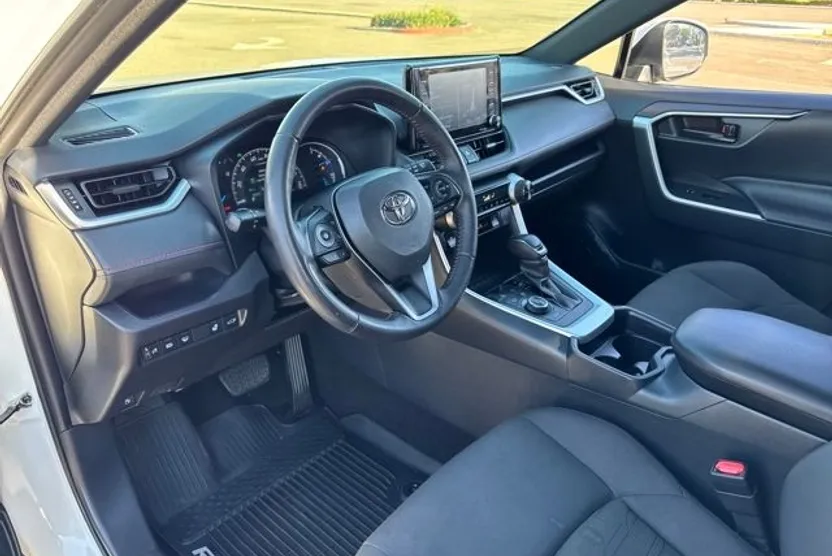 2021 Toyota RAV4 Prime XLE Premium photo 1