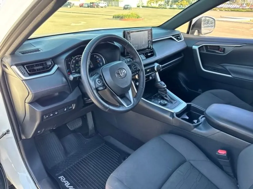 2021 Toyota RAV4 Prime XLE Premium photo 1