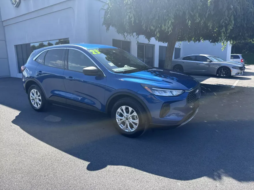 2023 Ford Escape Active photo 1