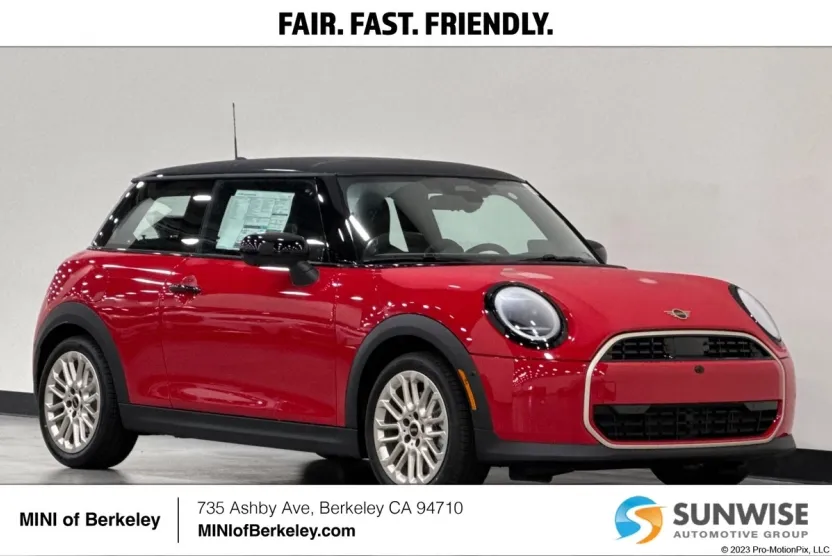 2025 Mini Cooper 2 Door Hardtop Iconic photo 1