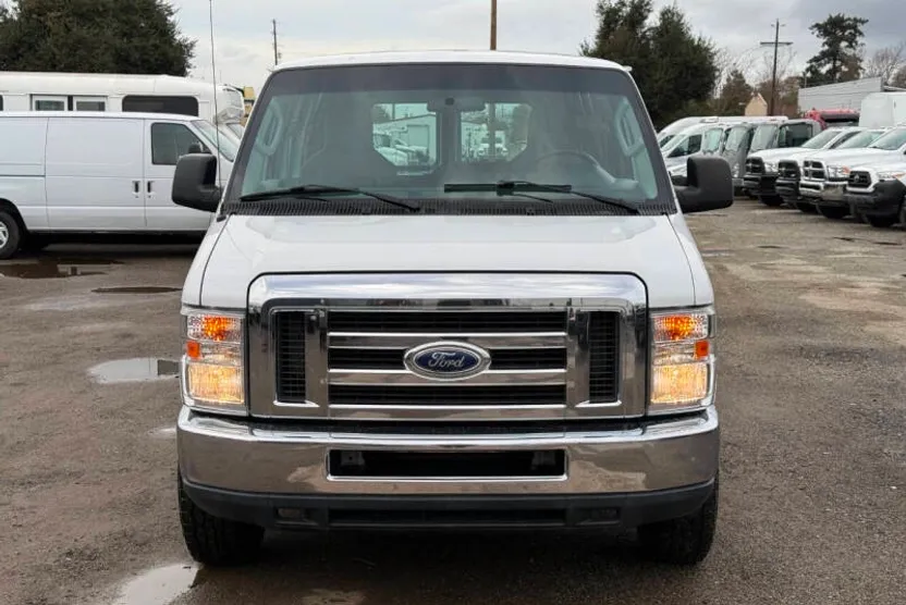 2014 Ford E-250 photo 1