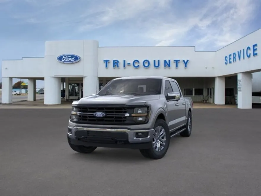 2025 Ford F-150 XLT photo 1